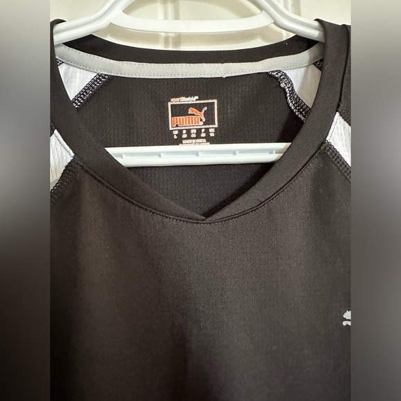 Puma Workout Top - Picture 2 of 3